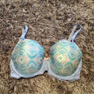 Victoria’s Secret dream angels lined demi lace bra 34DDD